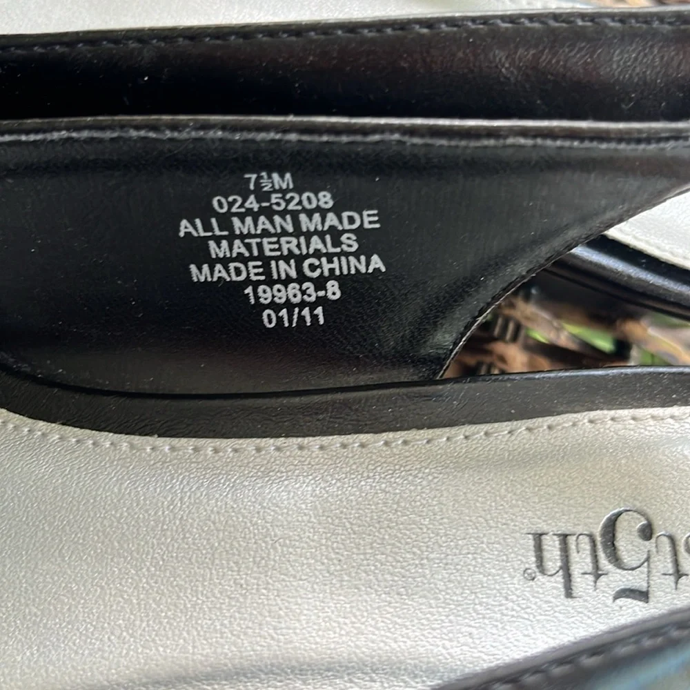 EAST 5TH women’s black sling‎ back low wedge heel open toe sandal size 7.5